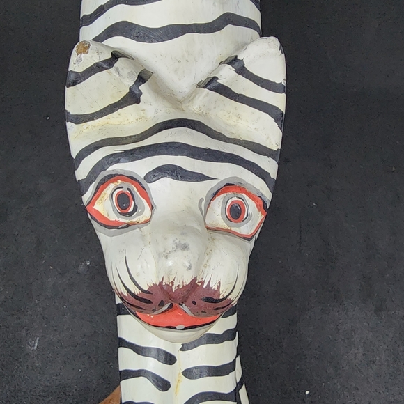 Art Deco Cat Statue - Picture 5 of 8